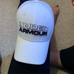 Men’s UA hat